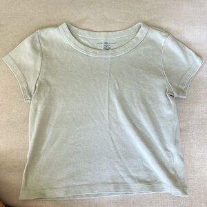 Brandy Melville T shirt